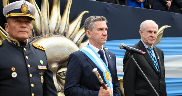 216° ANIVERSARIO DE LA REVOLUCIÓN DE MAYO: “LA PATRIA NO SE CONSTRUYE DESDE EL PESIMISMO, SINO DESDE EL COMPROMISO” EXPRESÓ ZDERO