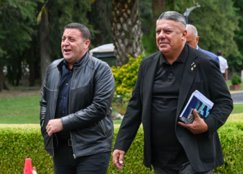 Escándalo fiscal en el fútbol argentino: ARCA denuncia a Tapia y Toviggino por asociación ilícita