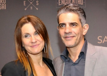 Nancy Dupláa y Pablo Echarri brillan en alfombra roja Premios Sur