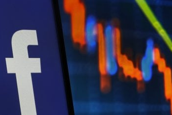 Facebook sufre caída global masiva que afecta a millones de usuarios mundialmente