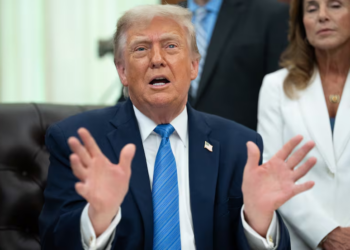Trump confirma reapertura del Estrecho de Ormuz tras acuerdo