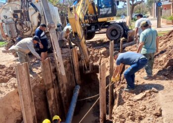 SAMEEP AVANZA CON LA RENOVACIÓN DEL SISTEMA CLOACAL DE SÁENZ PEÑA: YA REEMPLAZÓ MÁS DE 2.000 METROS DE CAÑERÍAS Y 230 CONEXIONES DOMICILIARIAS