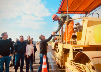 LAS BREÑAS: EL GOBERNADOR ZDERO SUPERVISÓ EL AVANCE DE OBRAS EN LA RUTA PROVINCIAL Nº 6
