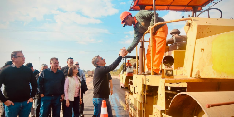 LAS BREÑAS: EL GOBERNADOR ZDERO SUPERVISÓ EL AVANCE DE OBRAS EN LA RUTA PROVINCIAL Nº 6