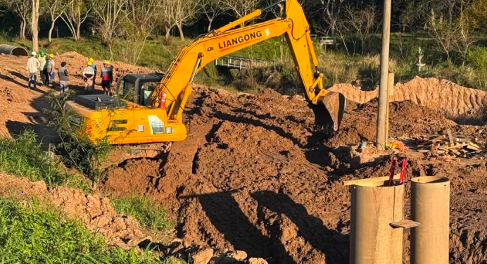 POR LAS OBRAS EN EL ACUEDUCTO, SAMEEP TRABAJA SIN PAUSAS PARA RESTABLECER EL SERVICIO