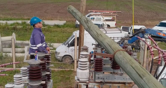 INTENSO OPERATIVO DE SECHEEP PARA RESTABLECER EL SERVICIO ELÉCTRICO TRAS EL TEMPORAL