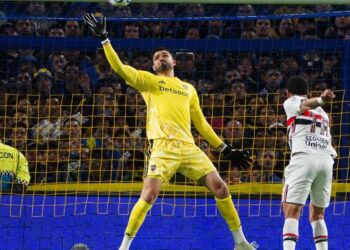 Alerta en La Bombonera: Álvaro Montero se fue de urgencia a Colombia tras brillar en la Sudamericana