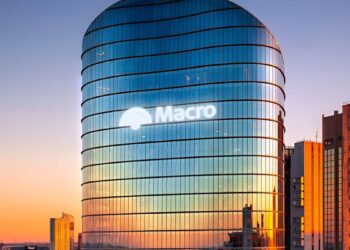 Banco Macro bajó la tasa de sus hipotecarios, extendió el plazo a 20 años e incluyó a los hijos de clientes