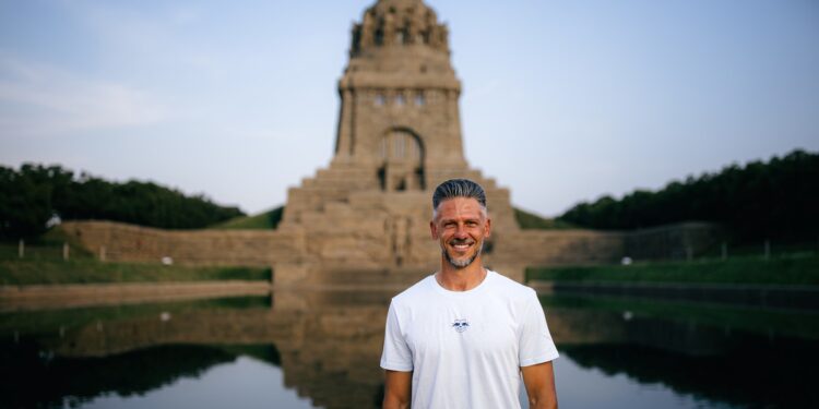 De las críticas en Núñez a la elite europea: Martín Demichelis asume en Leipzig bajo el ala de Jürgen Klopp y debuta en