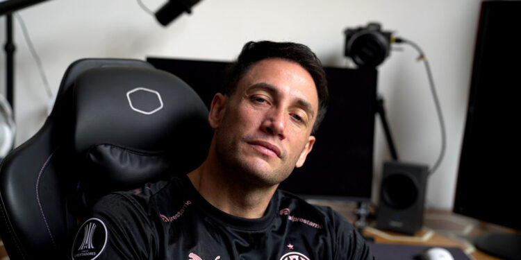 Entre el Maracaná y la advertencia por el descenso: Momo Benavides y la radiografía del presente de Platense