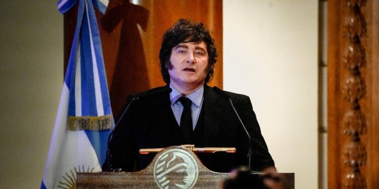 Entre la rosca por las PASO y el RIGI en Bahía Blanca: la agitada semana política de Javier Milei