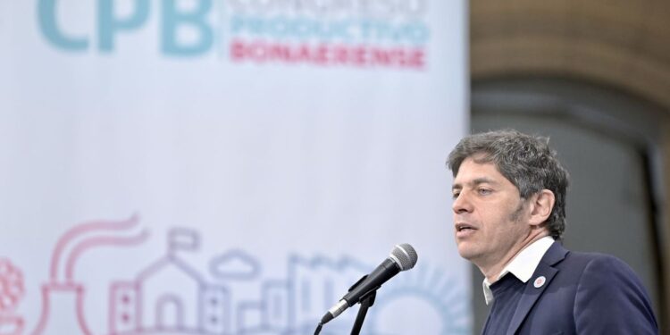 Kicillof abrió el Congreso Productivo Bonaerense con un duro diagnóstico y acusó a Milei de "industricidio"