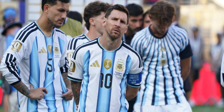 La Selección Argentina activa la era post Messi: amistosos en el país, recambio forzado y el rompecabezas de Chiqui Tapi