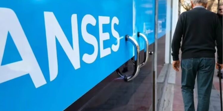 Qué pasa si no cobrás la jubilación en la fecha fijada y cuál es el plazo límite para reclamar el dinero