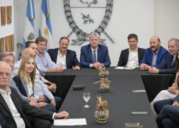 Sin proyecto nacional: la mayoría de los gobernadores se repliega en sus provincias y le esquiva a 2027
