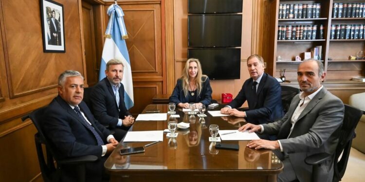 Sin votos para eliminar las PASO, Karina Milei redobla la presión sobre los aliados y expone la interna oficialista