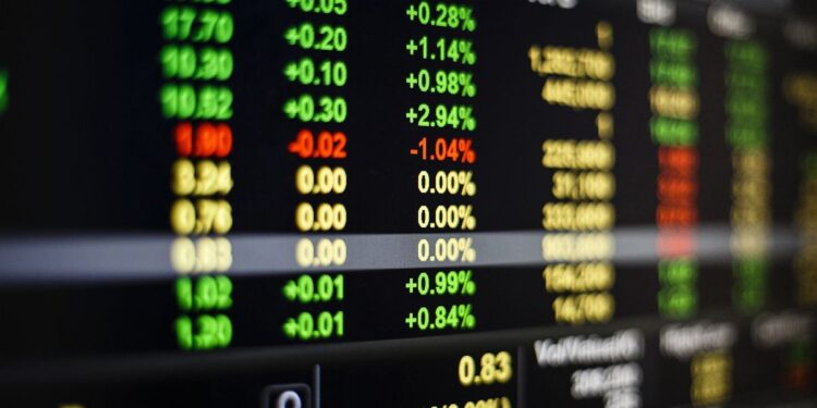 Tensión militar en Medio Oriente y giro político en Europa disparan el petróleo y sacuden a los mercados globales