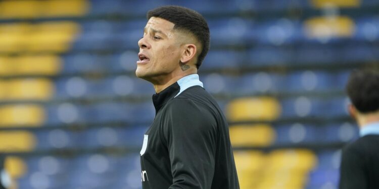 Tras el golpe ante Boca, Estudiantes acelera por Marcos Rojo y presiona a Racing