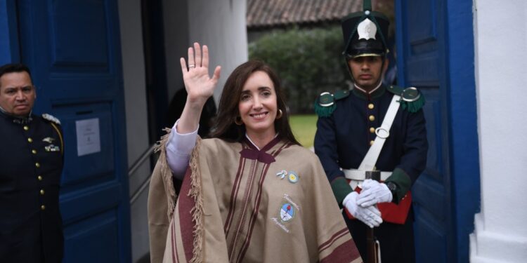 Villarruel acelera su armado propio con gobernadores y pymes mientras marca distancia de Milei